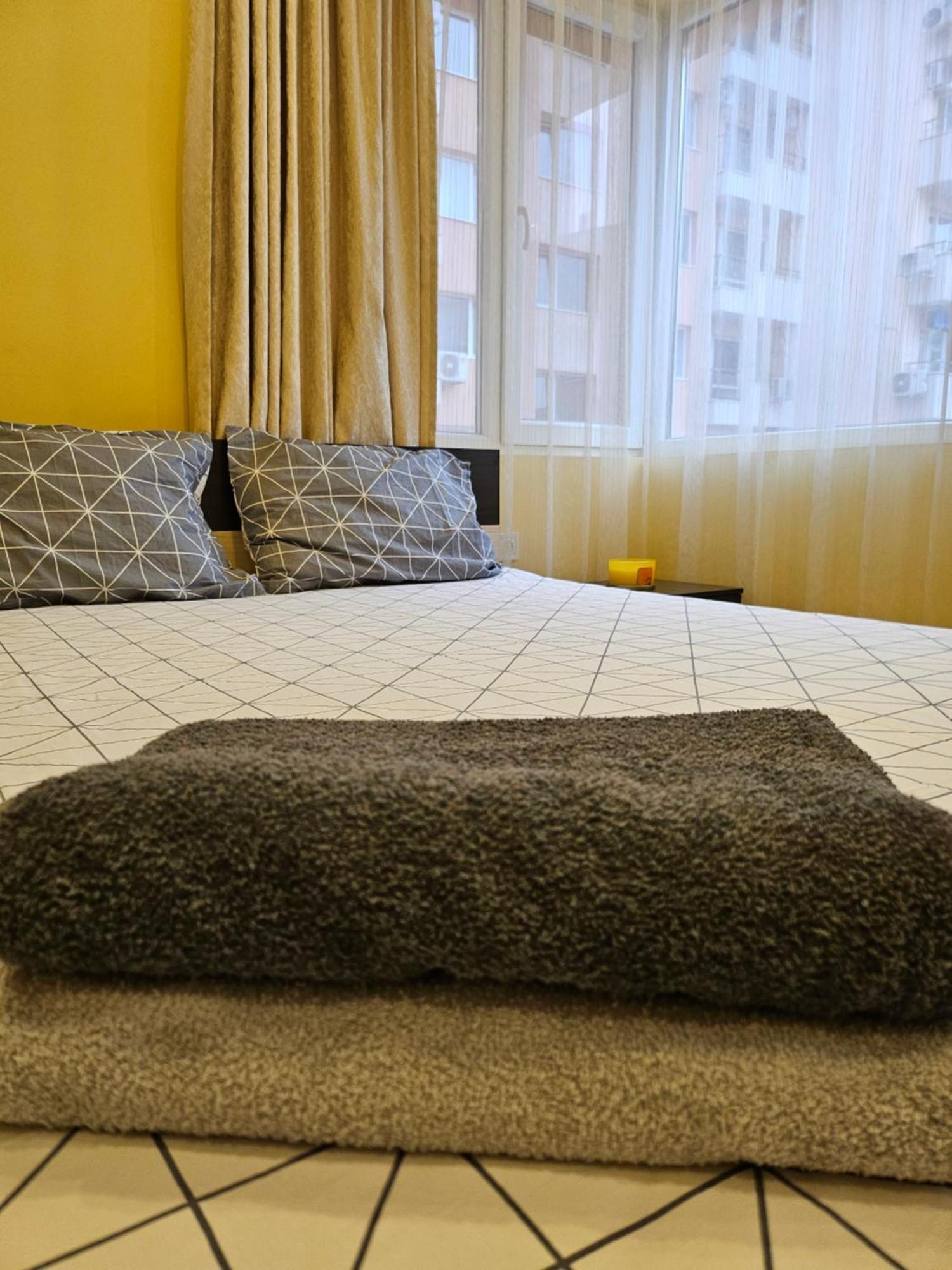 Boutique Apartment Plovdiv Luaran gambar